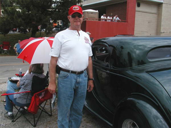 Another shot of Jim Green & his green Coupe!