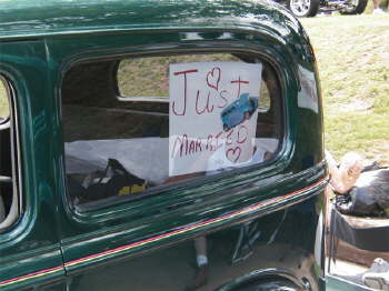 This couple was on their honeymoon at the Nats south!