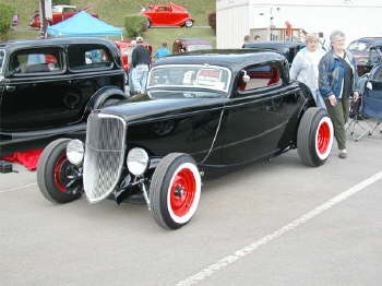 Nostalgia '33 Ford!