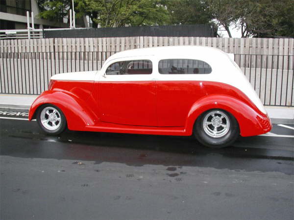 I thought this pro street '37 Ford Slantback really had a great stance!