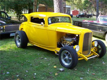 Joe Ditto's '32 Ford Coupe