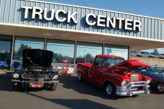 Truck center