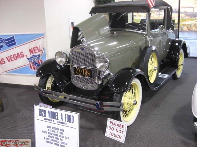 Don Laughlin's Classic Car Collection (52)