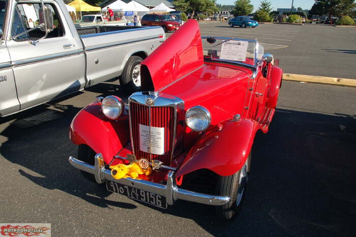 Lee and Betty Dawes 1953 MG