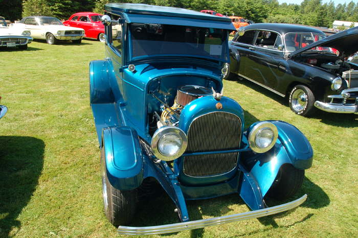 27 Chrysler sedan