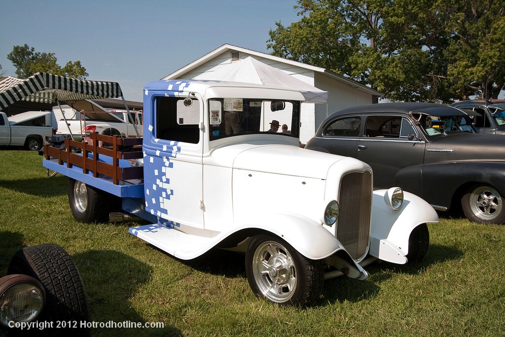 E'ville Iron Street Rod Club Frog Follies 2012 | Hotrod Hotline