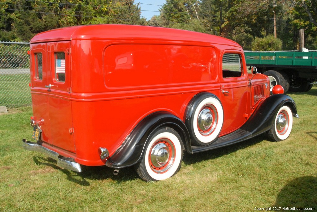 47th Annual Roaring 20's Car Club Antique & Classic Car Show and Swap