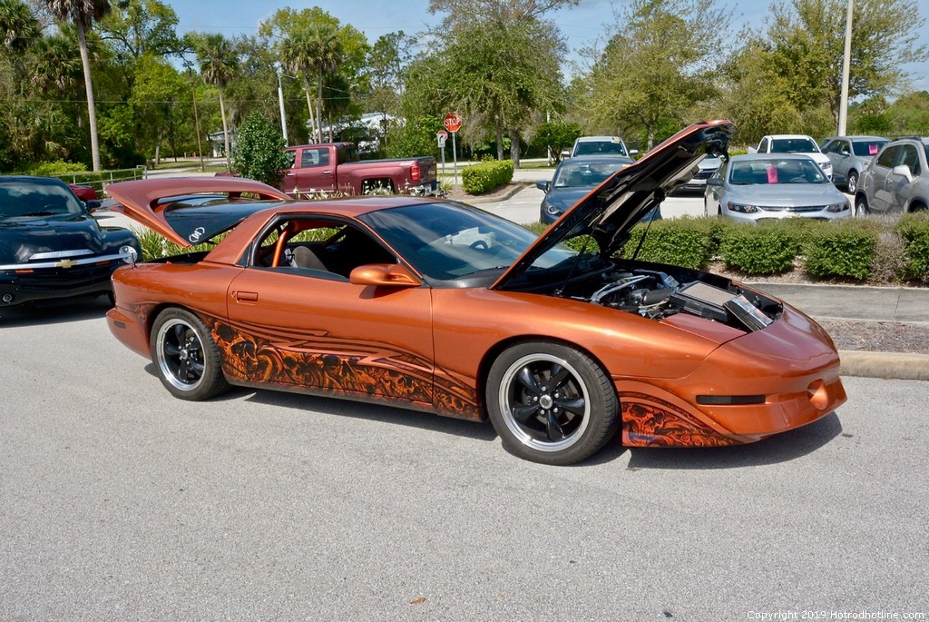 Corvette, Camaro, SSR and Chevy-Powered Hot Rod Show at Tom Gibbs