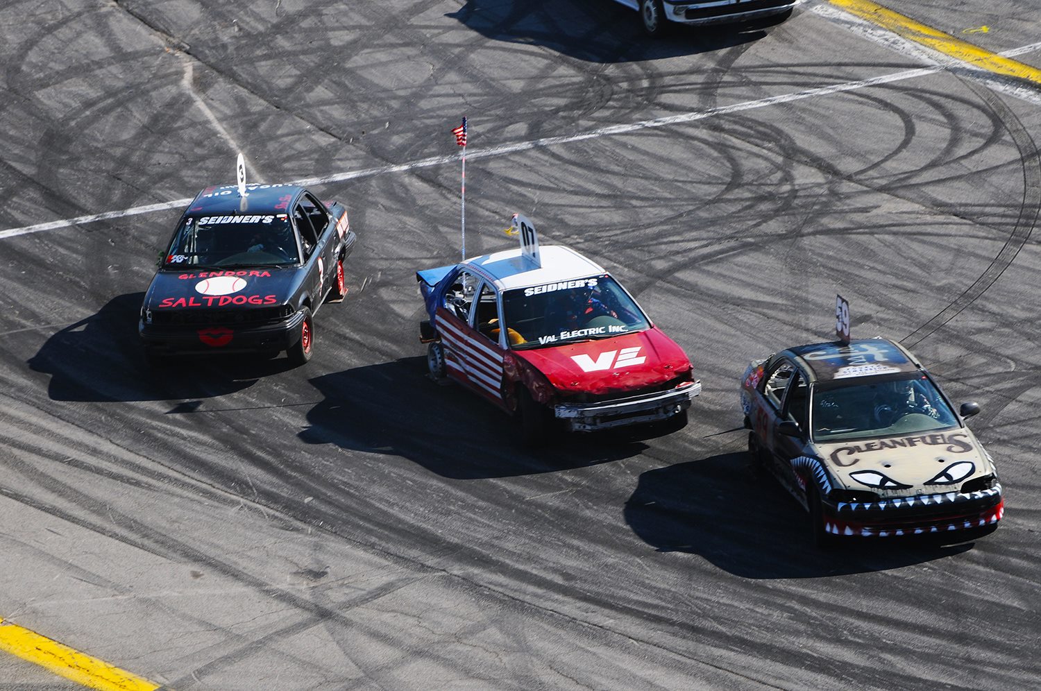 Appetite for destruction: the all-woman demolition derby is a smash at  Irwindale Speedway