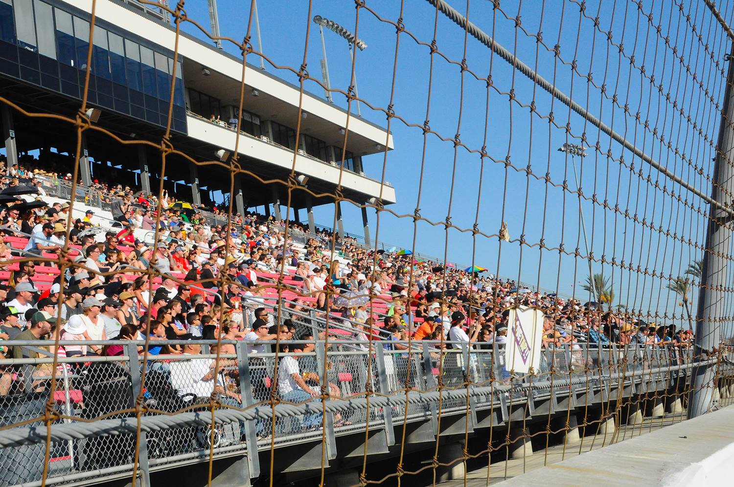 Appetite for destruction: the all-woman demolition derby is a smash at  Irwindale Speedway