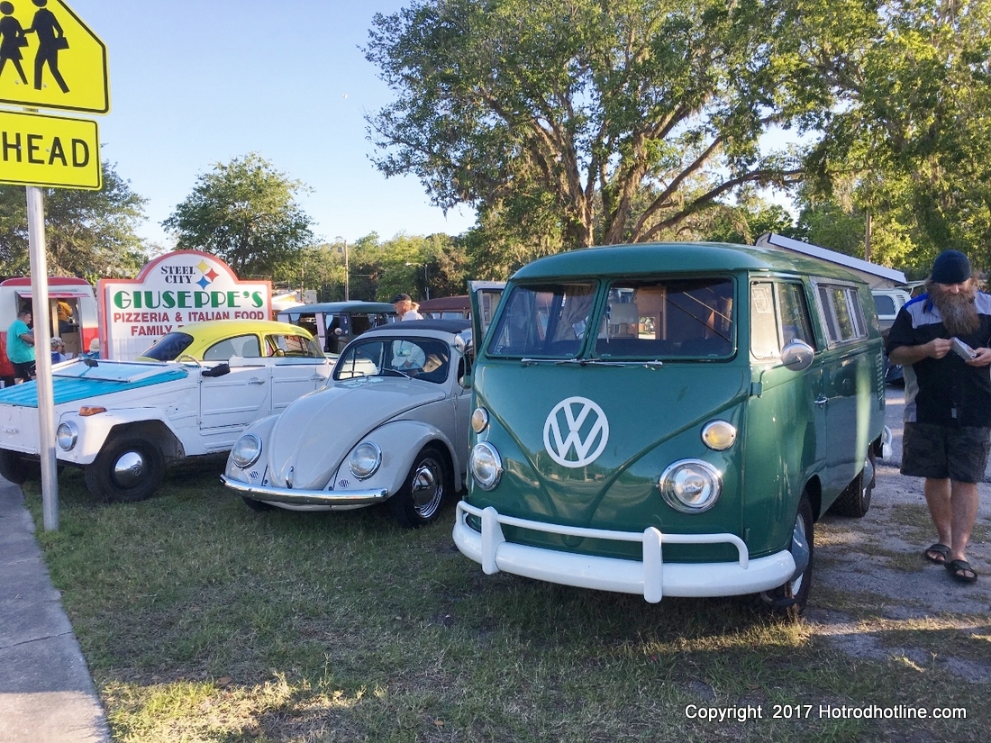 No Dough VW Bus Show Hotrod Hotline