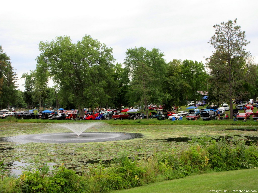 Pardeeville Car & Truck Show Hotrod Hotline