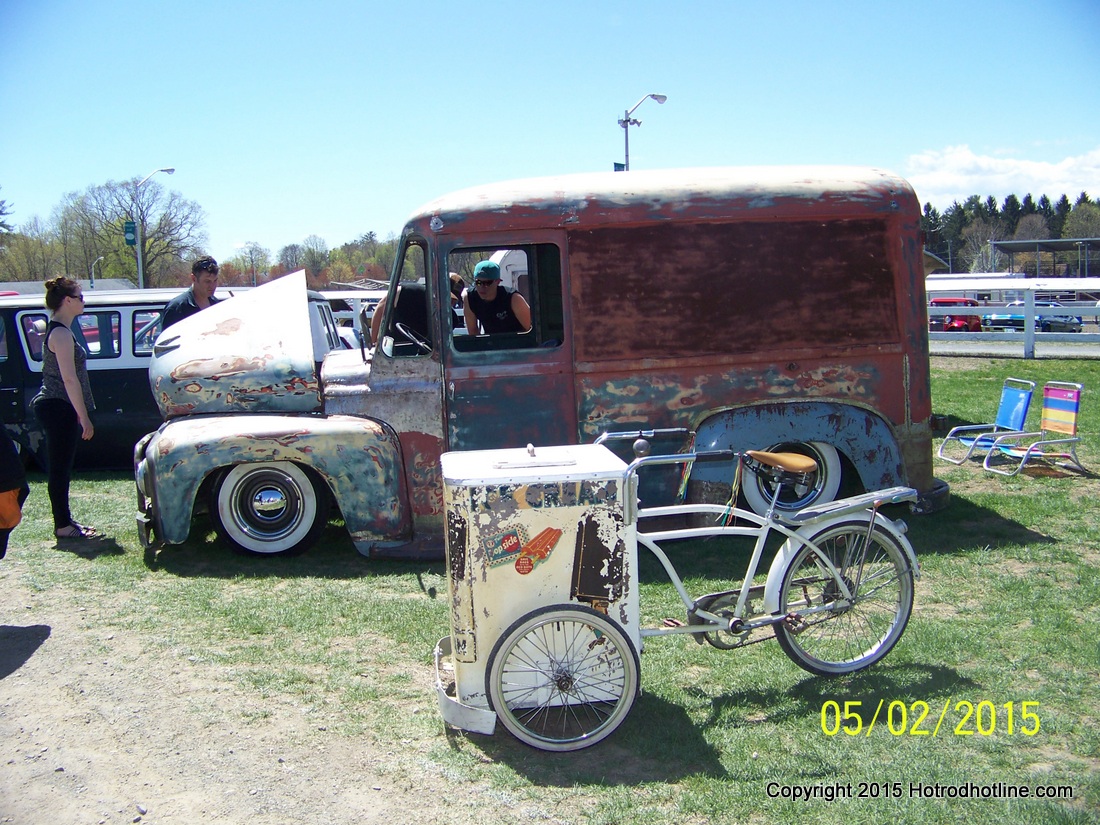 Rhinebeck Spring Dust Off Show and Swap Meet Hotrod Hotline