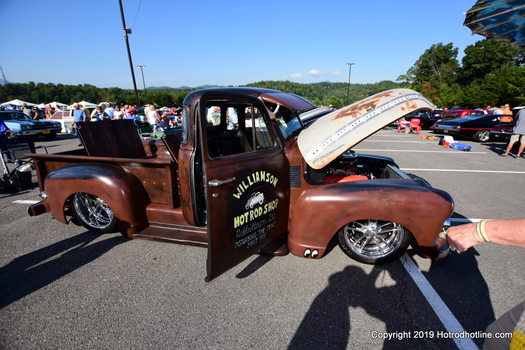 Shades of the Past Car Show Hot Rod Roundup Hotrod Hotline