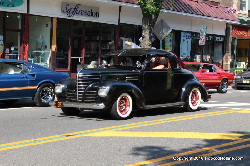 Somerville Downtown Cruise Night Hotrod Hotline