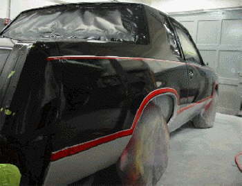 Perfect flow of striping down the body contours 12 Aug 