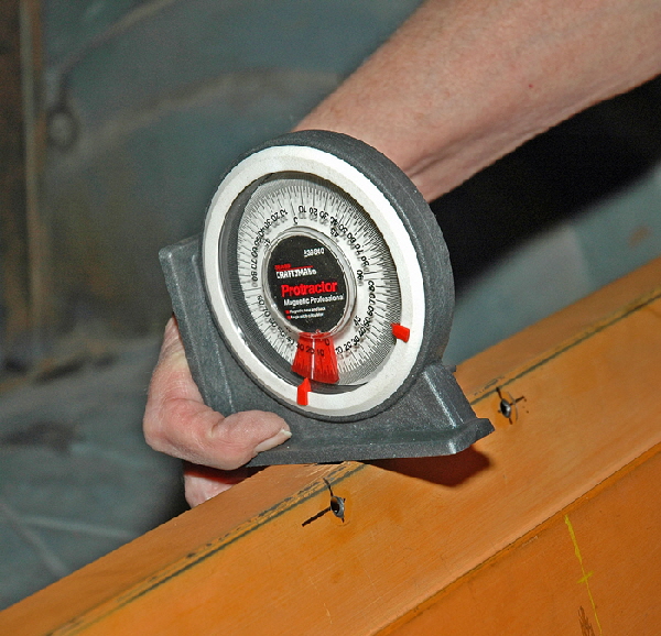 Trunk Latch MD-15018