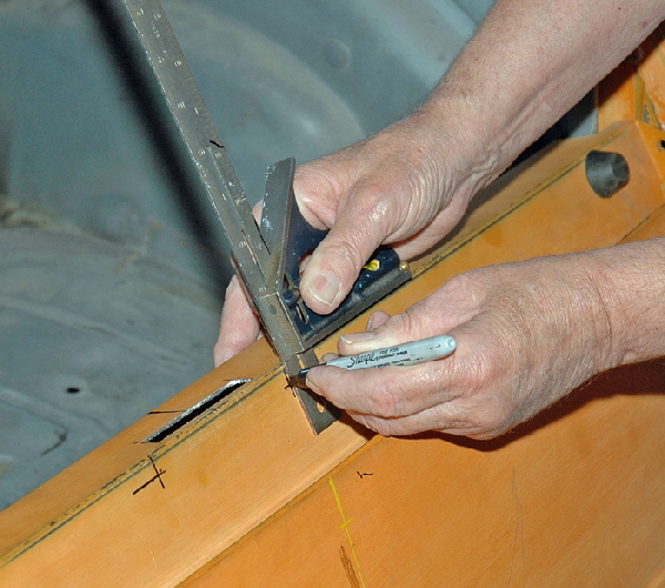 Trunk Latch MD-23027