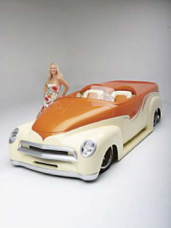 Entire Front End was hand-formed by Myself along with the hood. Entire Front End was hand-formed by Myself along with the hood.