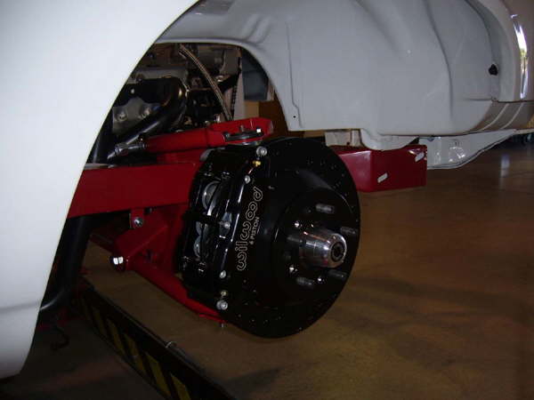13" Wilwood rotors and 6 piston calipers provide stopping power up front.