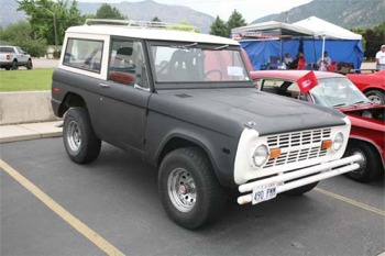 thanks2frank%20-%20Jelsco%20Awards%20and%20Signs%20Car%20Show%20-%20June%202009%20%20113