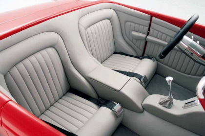 BMW Roadster- Interior-Passenger Comaprtment 2FPO